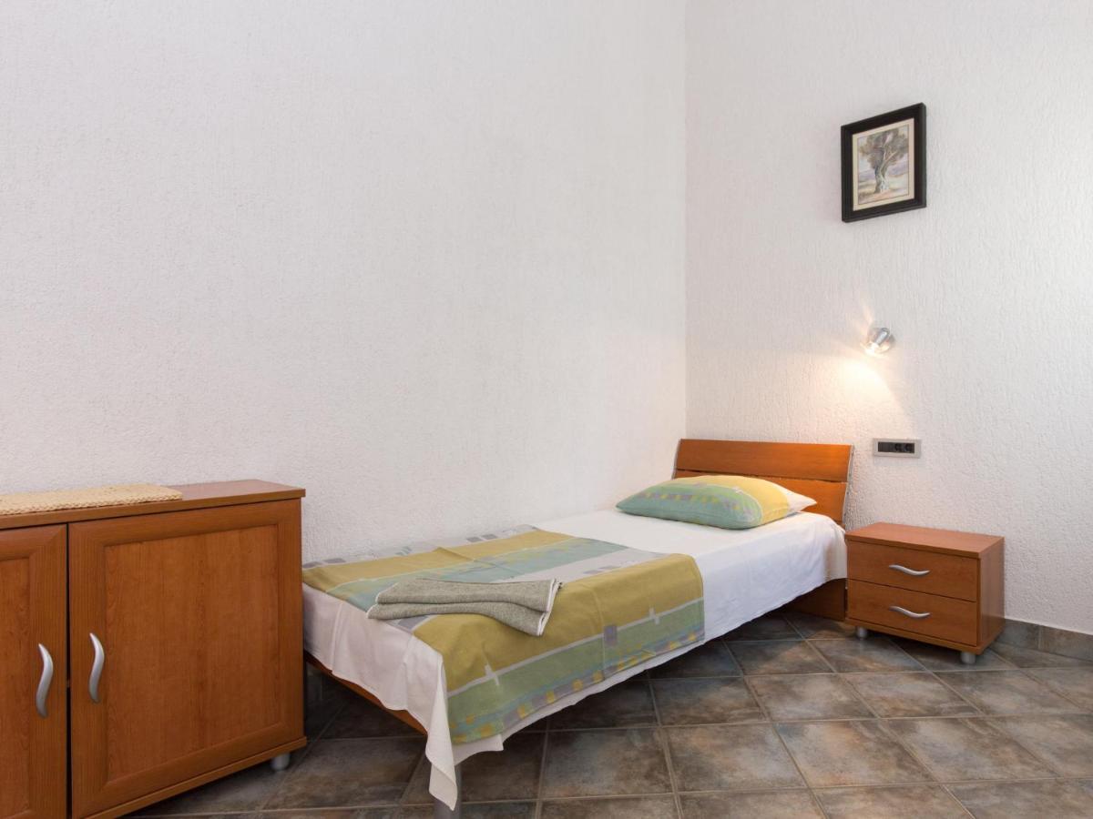Apartment Starigrad-4 By Interhome Стариград Екстериор снимка